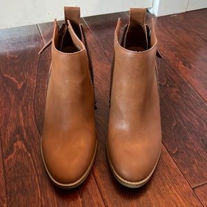 DV by Dolce Vita Tan Booties